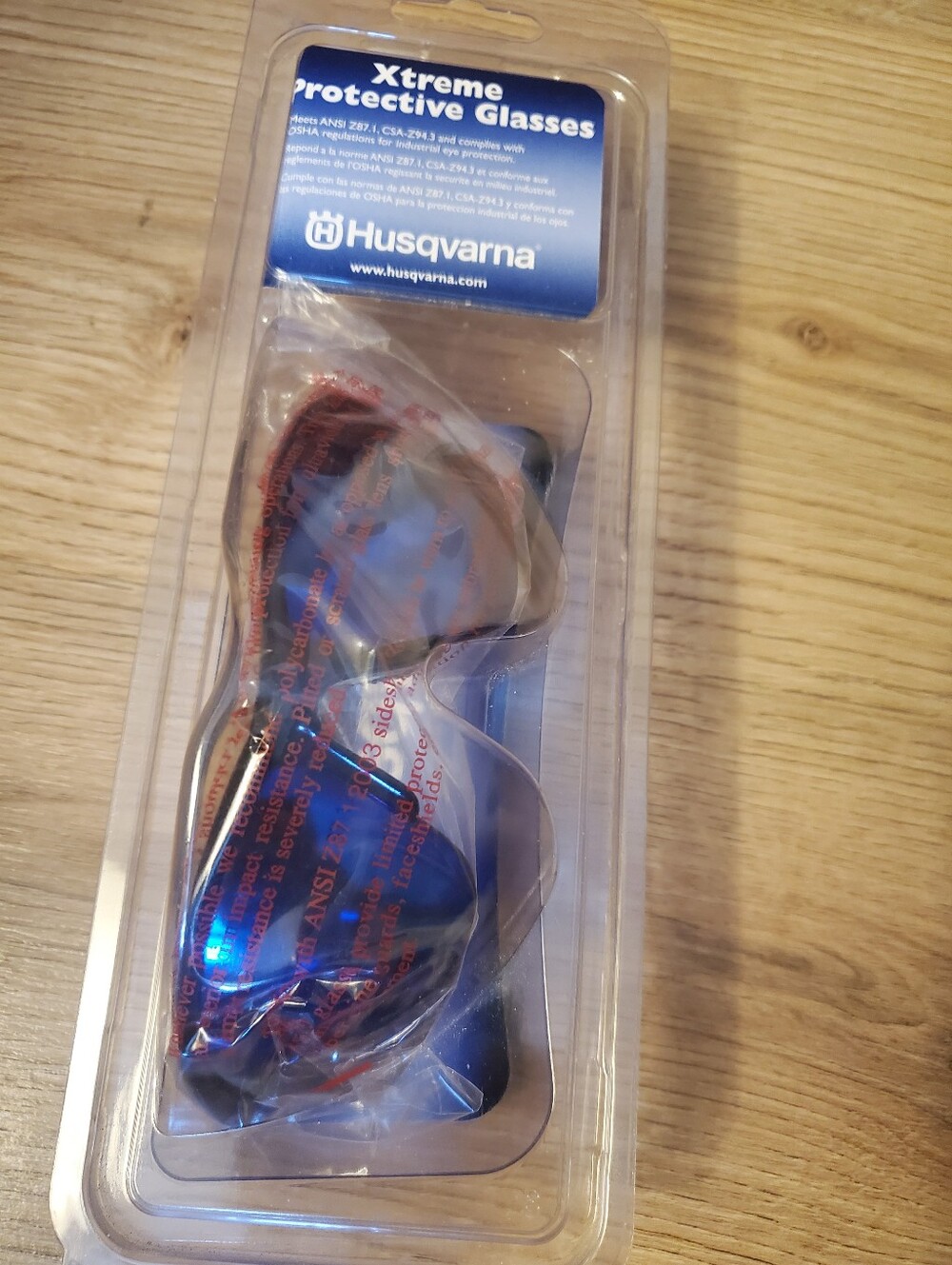 NWT-Unisex Husqvarna Xtreme Protective Glasses - Blue Lens